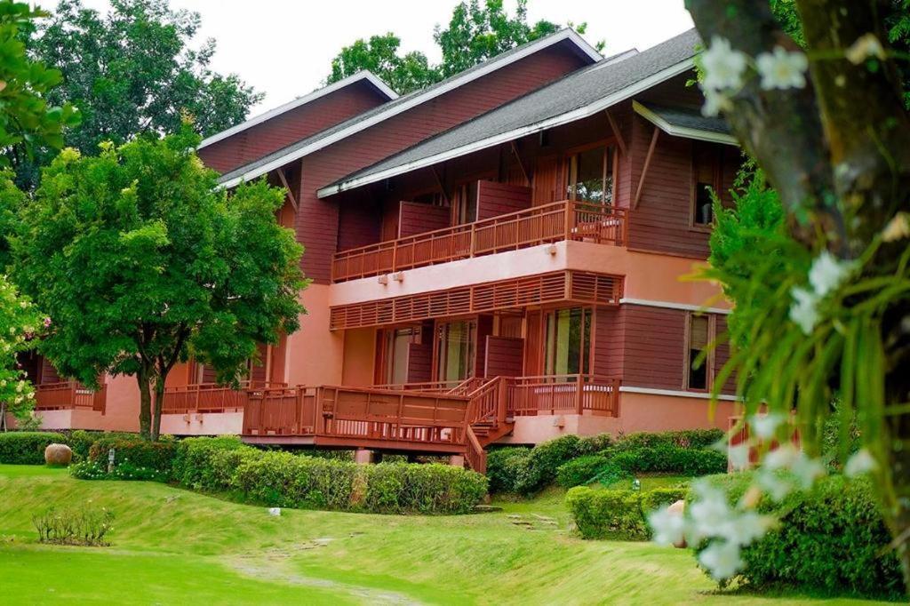 Valley Garden Resort Муаклек Екстериор снимка